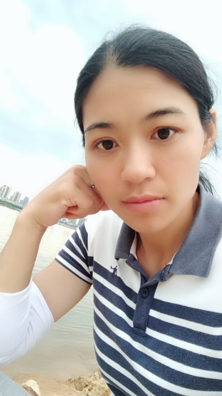 梅子的第一张照片--江西中老年相亲网