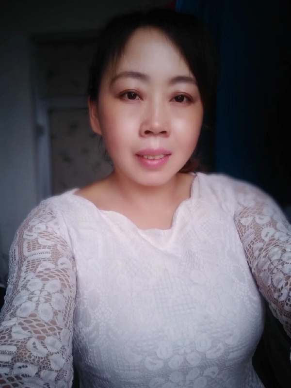笑看人生的第一张照片--江西中老年相亲网